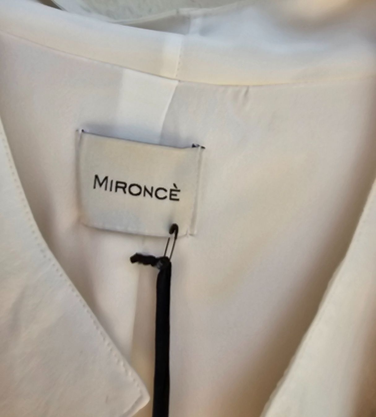 Giacche: NEU! Blazer / Jacke Mironcè ca. Gr. 38 – Nuovo e nell'imballaggio originale da Füllinsdorf venduto da Sunnebliemli7 5