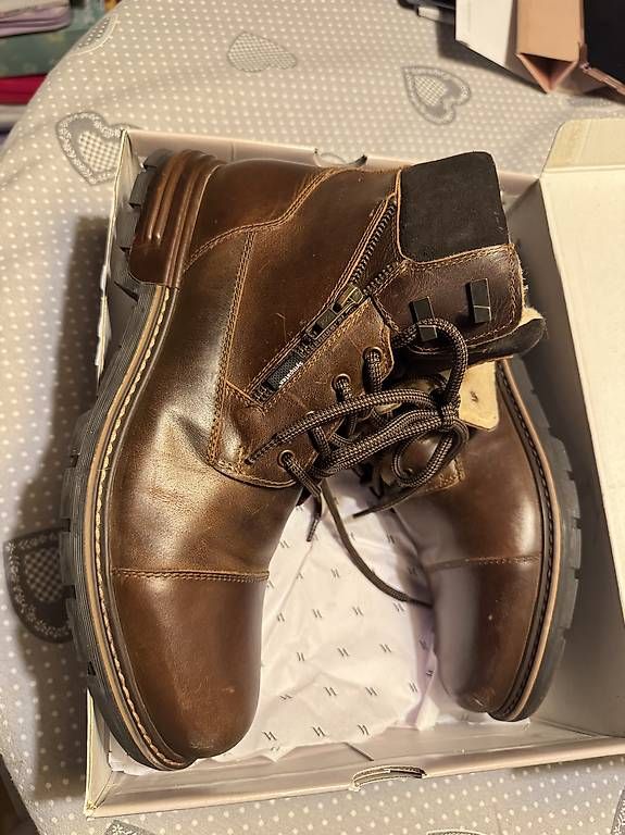 Scarpe da uomo: Varese Lederschuhe neu – Usato da Niederhasli venduto da simi_pro