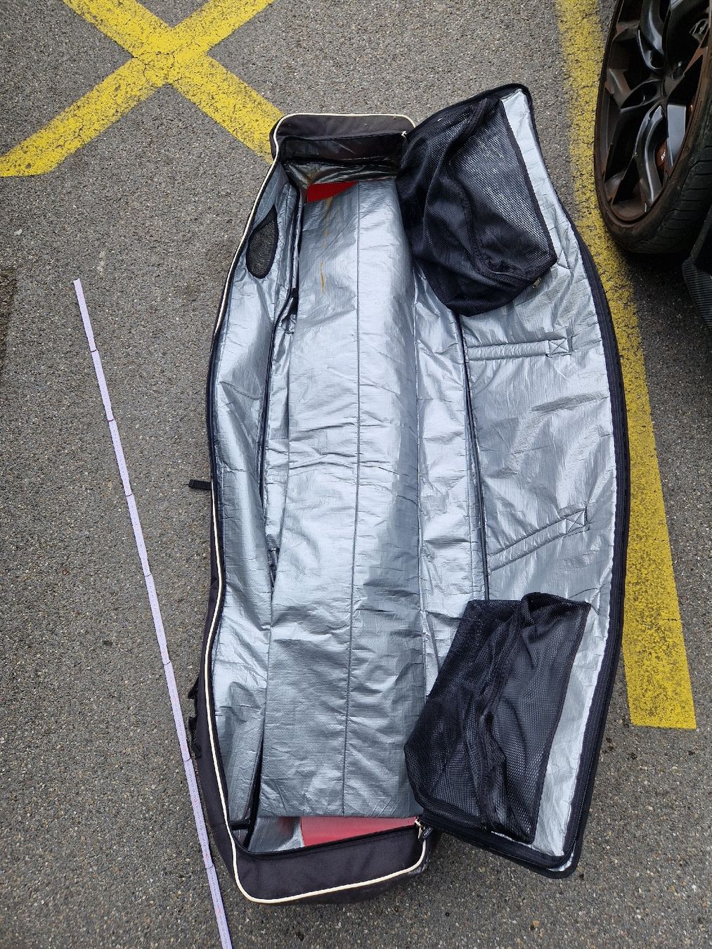Taschen: Snowboardtasche inkl.Snowboard – Gebraucht aus Wittenbach von garbis 1