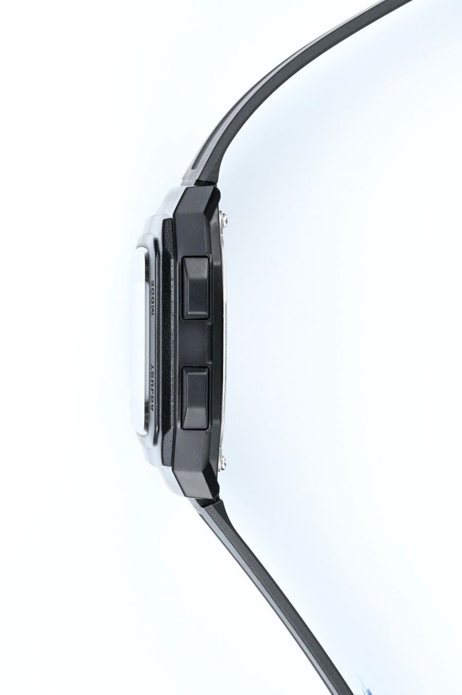 Casio Orologi: Casio 5 Alarms ref. F-201WA-1 – Nuovo (secondo la descrizione) da Zug venduto da Avent0ri_by_Montauk 5
