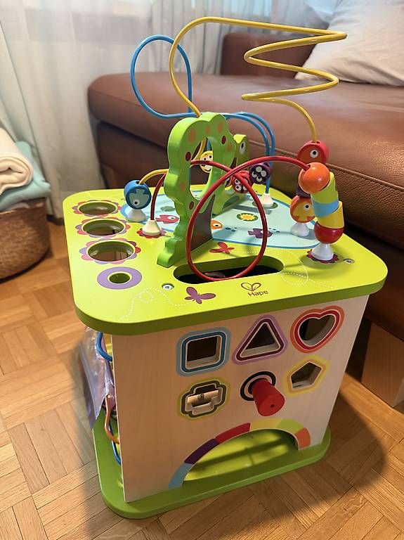 Hape Spielzeuge: Hape Würfel Kreativwürfel Motorikwürfel – Gebraucht aus Zürich von Storski 1