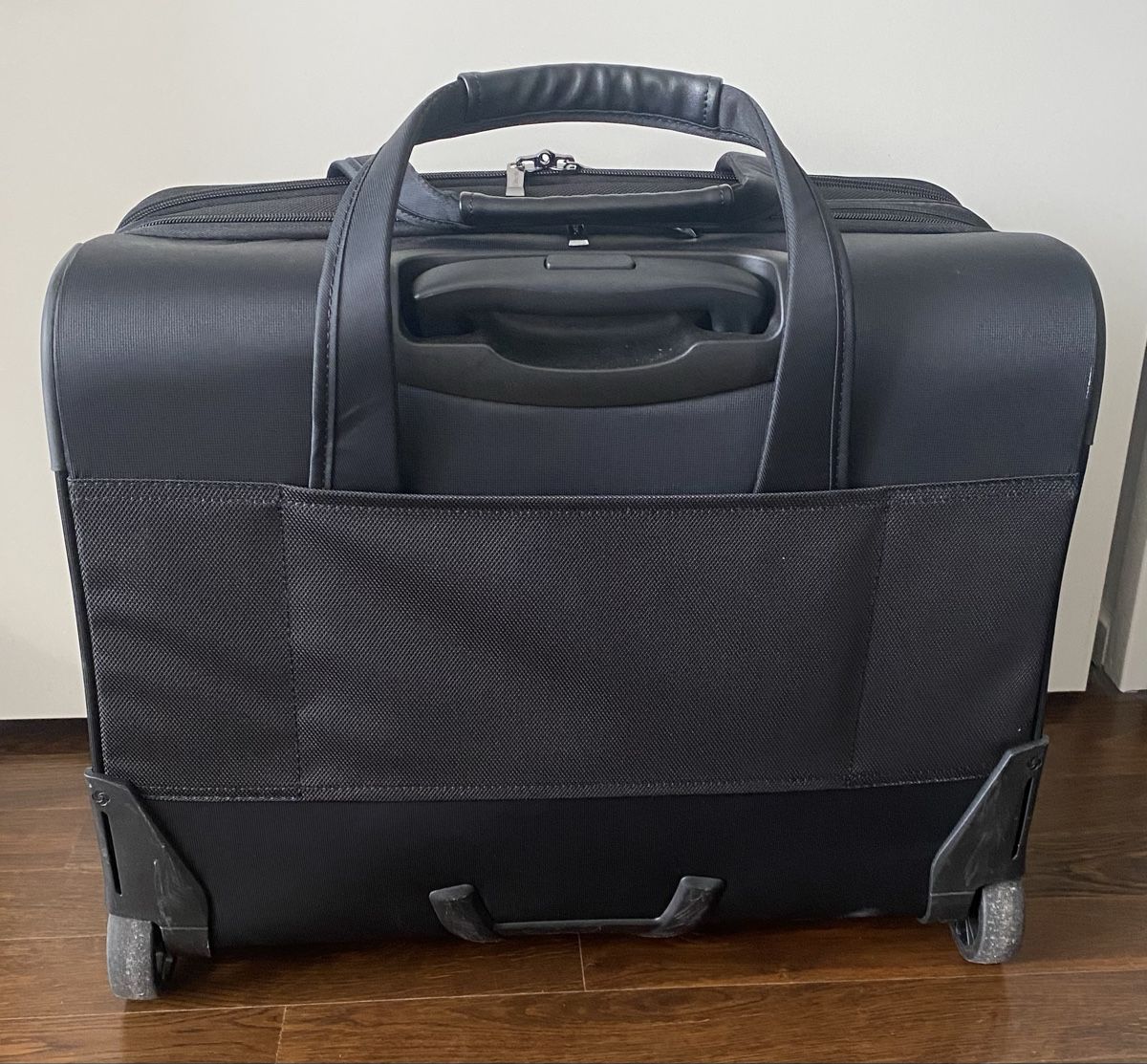 Samsonite Valigie: Samsonite Businessrolltasche inkl. Laptoptasche – Nuovo (secondo la descrizione) da Affoltern am Albis venduto da Lea_Richi 2