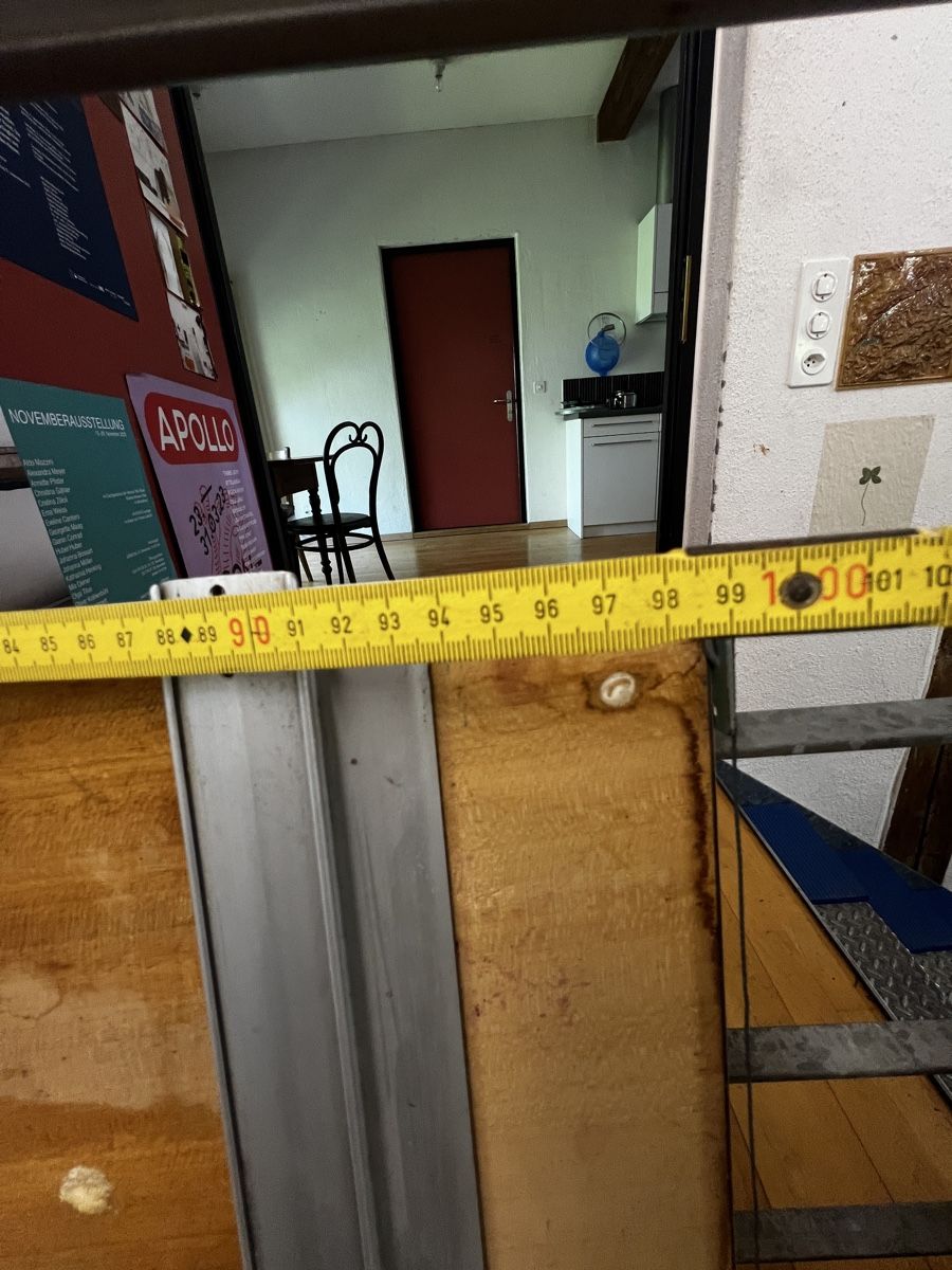 Piatti di portata: Tischplatte mit beweglicher Metallschiene – Usato da Winterthur venduto da schenker02 2