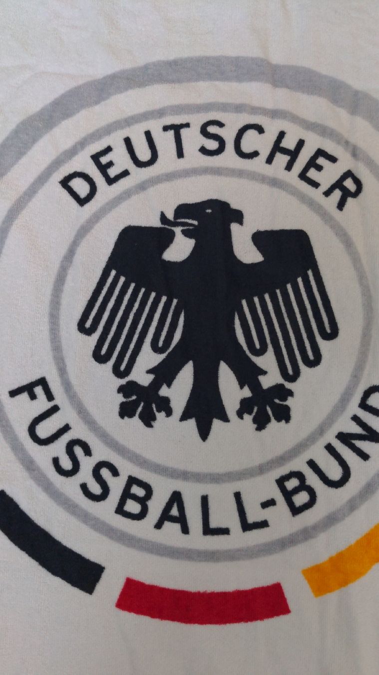 Teli da bagno: Fussball Badetuch Deutschland DFB  – Nuovo (secondo la descrizione) da Sutz venduto da Rawypp 1