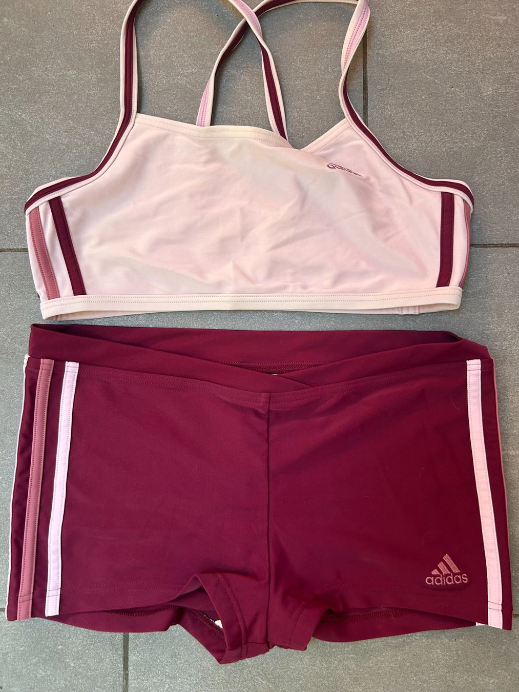 Adidas Maillots de bain & Bikinis: Bikini von Adidas – D'occasion à Iseltwald par Waldisch