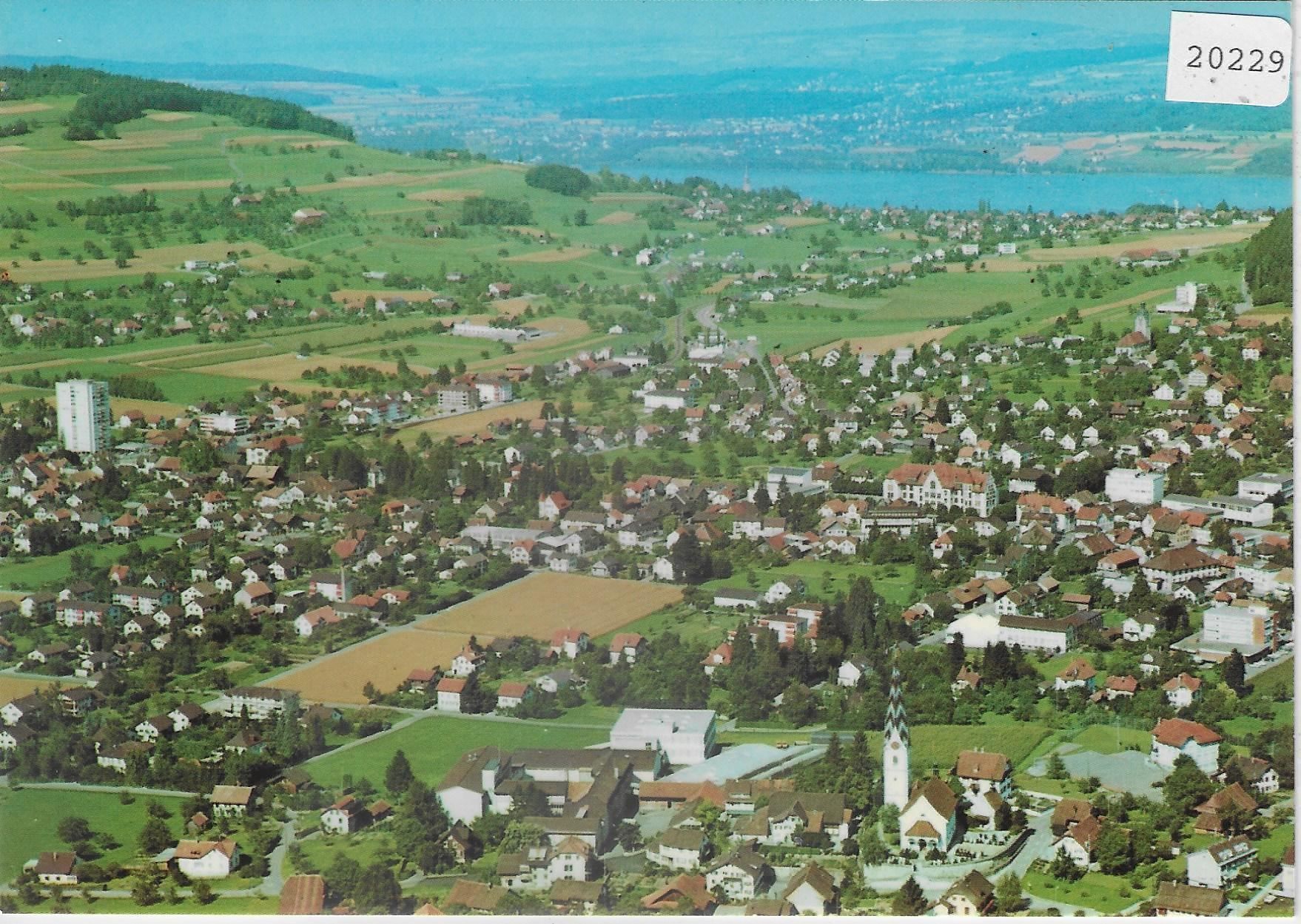 Cartoline postali: Flugaufnahme Reinach AG – Usato da Ettingen venduto da Kartenplanet