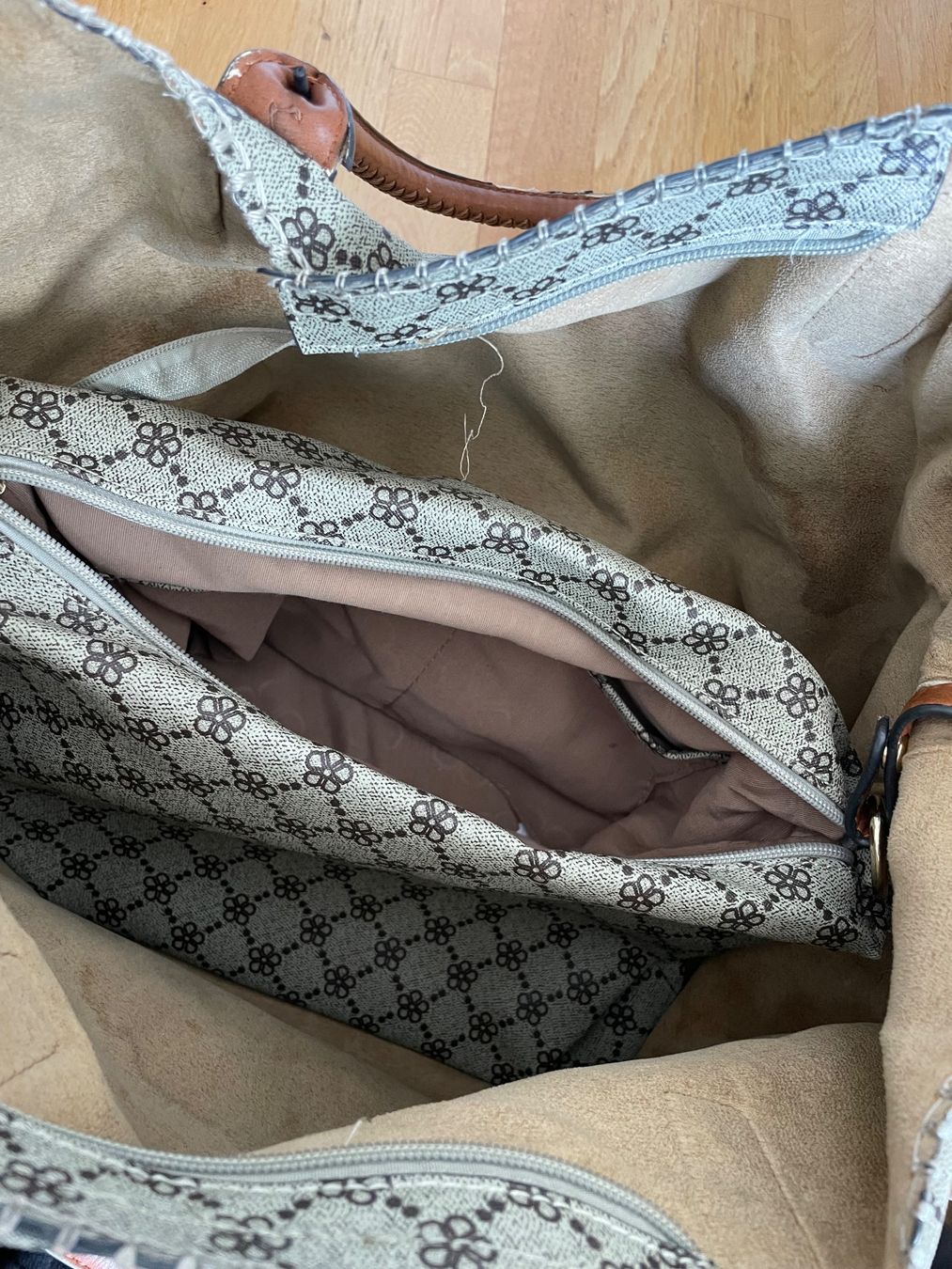 Taschen für Damen: Tasche – Gebraucht aus Selzach von iagiag98 3
