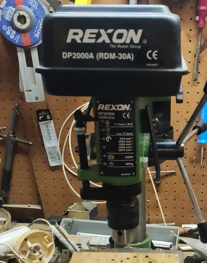 Trapani: REXON DP2000A Bohrmaschine gebraucht – Usato da Wald Zh venduto da Burlesko