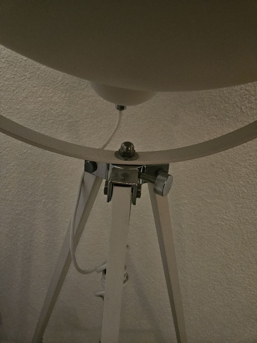 Pfister Lampade: Stehleuchte Weiss Studio-Style vom Möbel Pfister – Usato da Dübendorf venduto da ciindarxlla 5