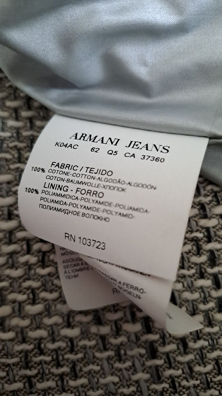Armani Cappotti: Armani Mantel Gr. 36/38 – Usato da Interlaken venduto da swissgnoemli 7