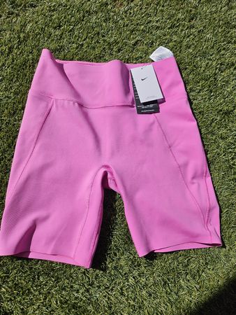 brand new Nike Pink Running Shorts Sz M Summer Workout Gear