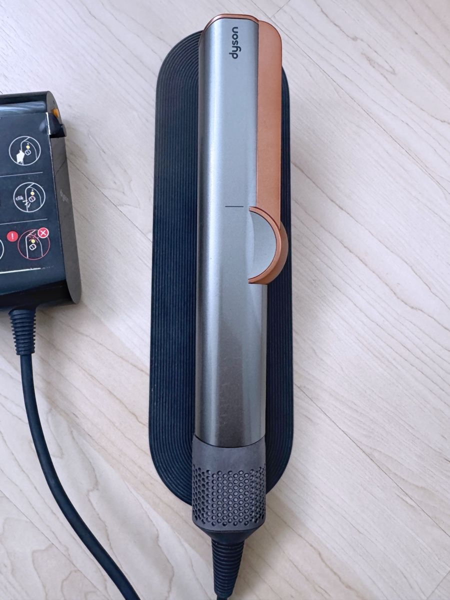 Dyson Asciugacapelli: Dyson Airstrait – Usato da Brugg AG venduto da Gucci59 3