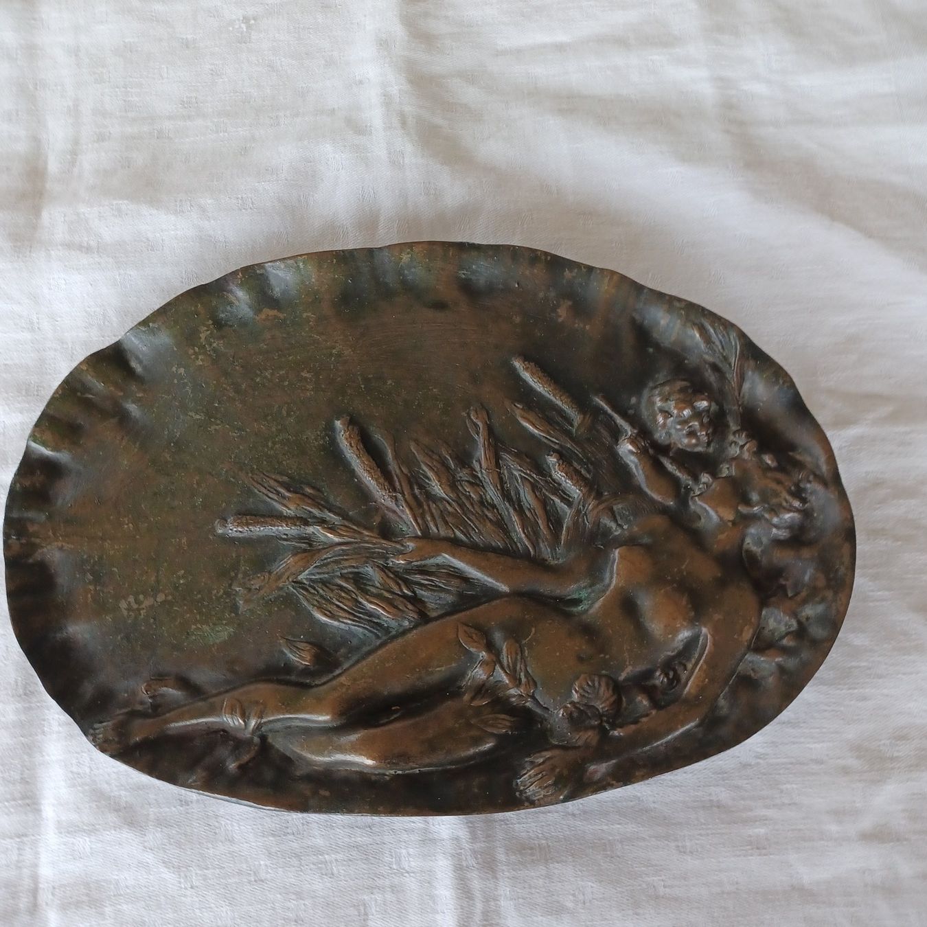 Skulpturen & Statuen: Schale Bronce Jugendstil Motiv – Gebraucht aus Abtwil SG von luupsy