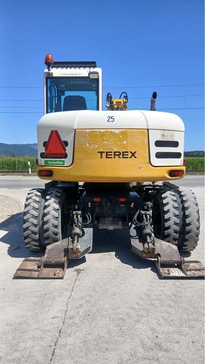 Excavateurs: Pneu Bagger Schäff HML 32 – D'occasion à Niederbipp par baggerch 4