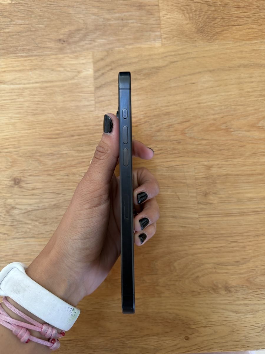 Apple Telefoni cellulari / Smartphones: Iphone 15 Pro Max 256 GB – Usato da Zürich venduto da Biava_7 5
