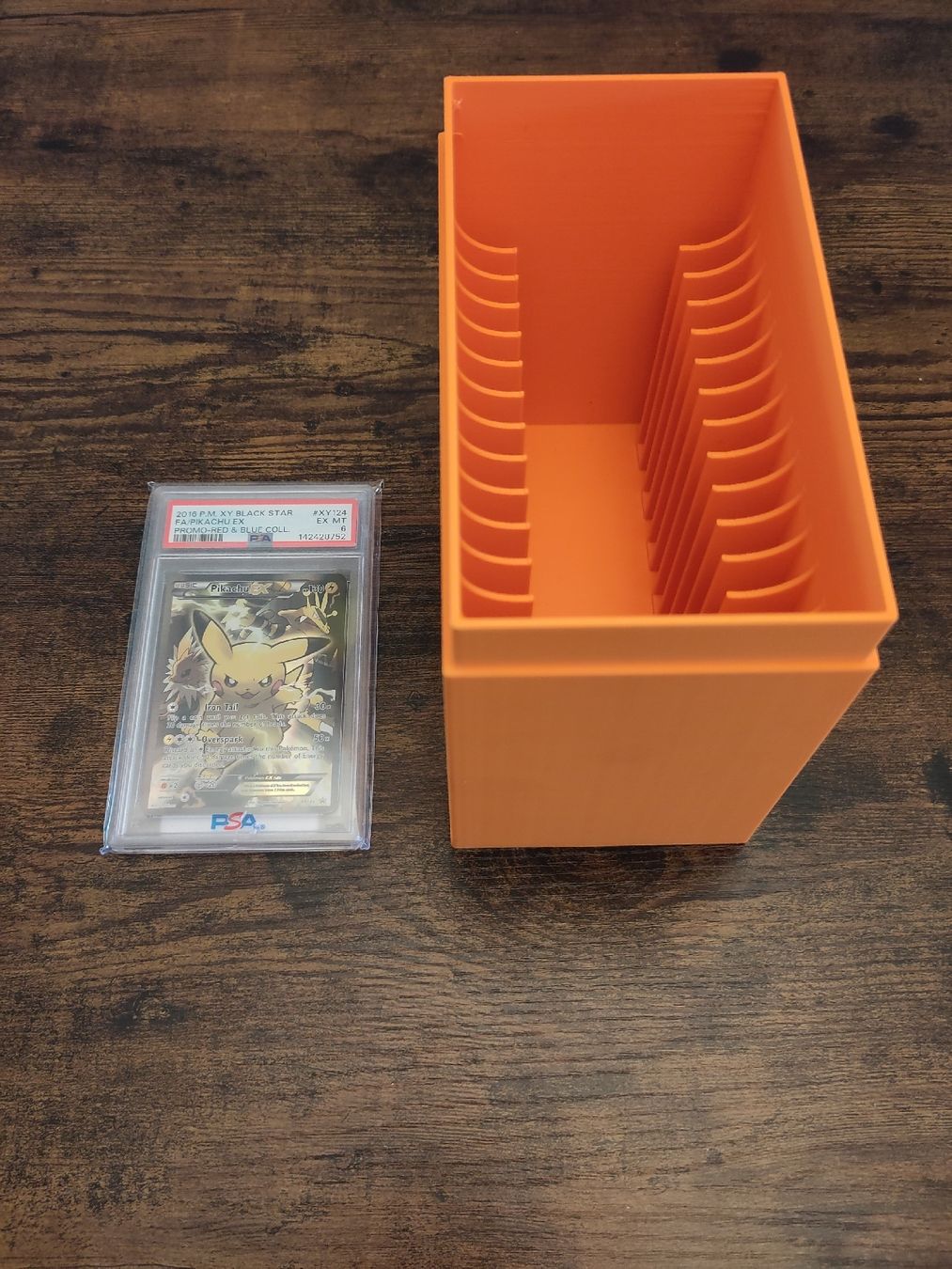 Behälter & Ähnliches: PSA Box Kartenhalter orange – Neu (gemäss Beschreibung) aus Biel/Bienne von cia_2y2y 2