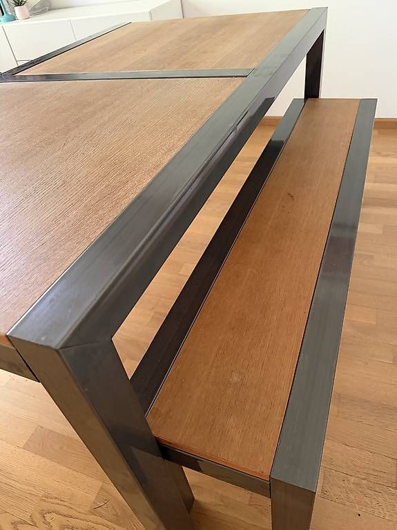 Set di tavolo e panche: Schöner Holztisch mit passender Sitzbank – Usato da Riehen venduto da pau_vl6b 1