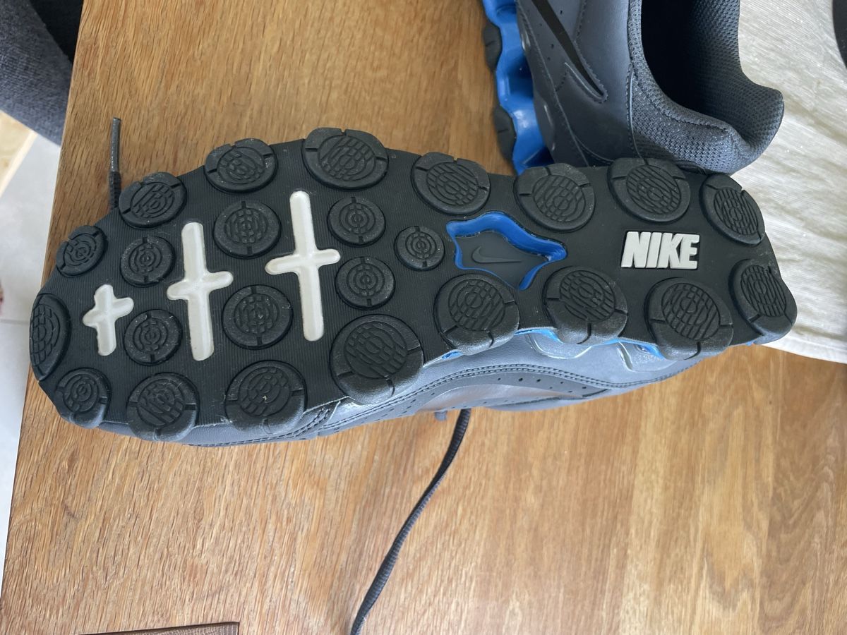 Scarpe da uomo: Neue Nike Schuhe Gr. 42 – Nuovo (secondo la descrizione) da Langendorf venduto da namatjira 2