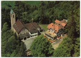GÄHWIL SG St. Iddaburg Flugaufnahme