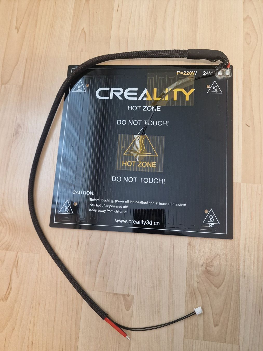 Creality Stampanti 3D: CREALITY HEIZBETT / ORGINAL – Nuovo (secondo la descrizione) da Waldstatt venduto da CENLIPOS