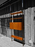 Mid Century Teak Teleskopregal by  Frank Bolliger