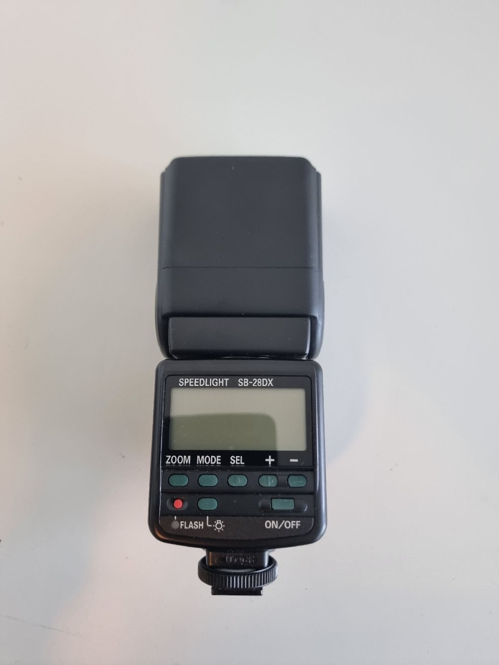 Nikon Flash: Flash Nikon SB-28DX – Nuovo (secondo la descrizione) da Chêne-Bougeries venduto da SKPP 3