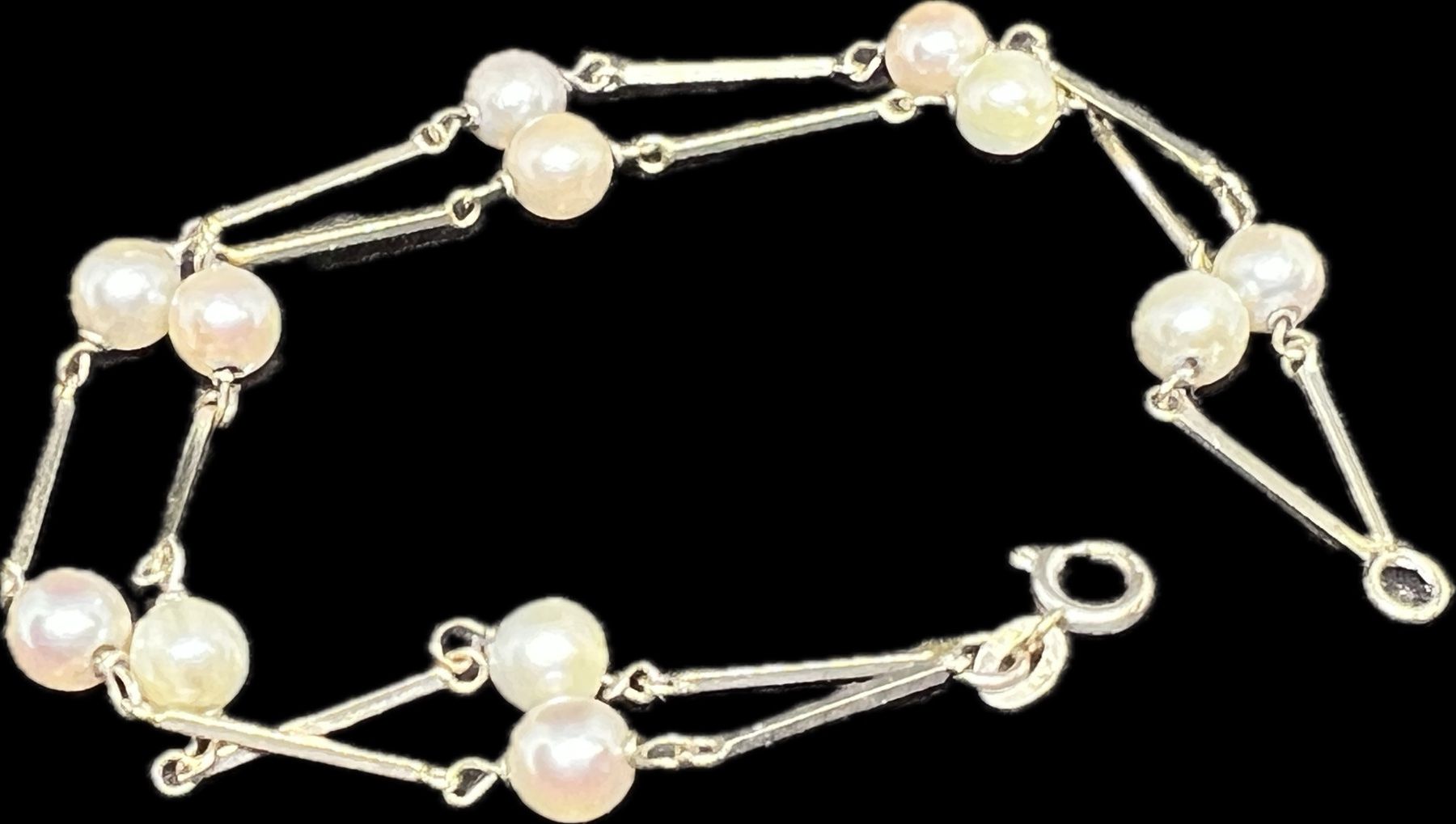 Armbänder & -reifen: Zierliches Gold-Armband mit Perlen 18K – Gebraucht aus Chur von Penting1935