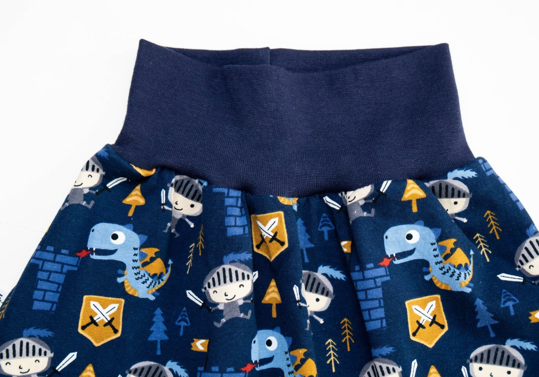 Pantaloni: Pumphose mit Drachen & Rittern - Gr.68/74 NEU – Nuovo e nell'imballaggio originale da Zürich venduto da sambaum 3
