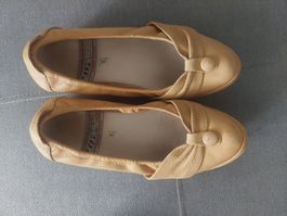 Chaussures femmes. Vrai Cuir.Gr 40,5