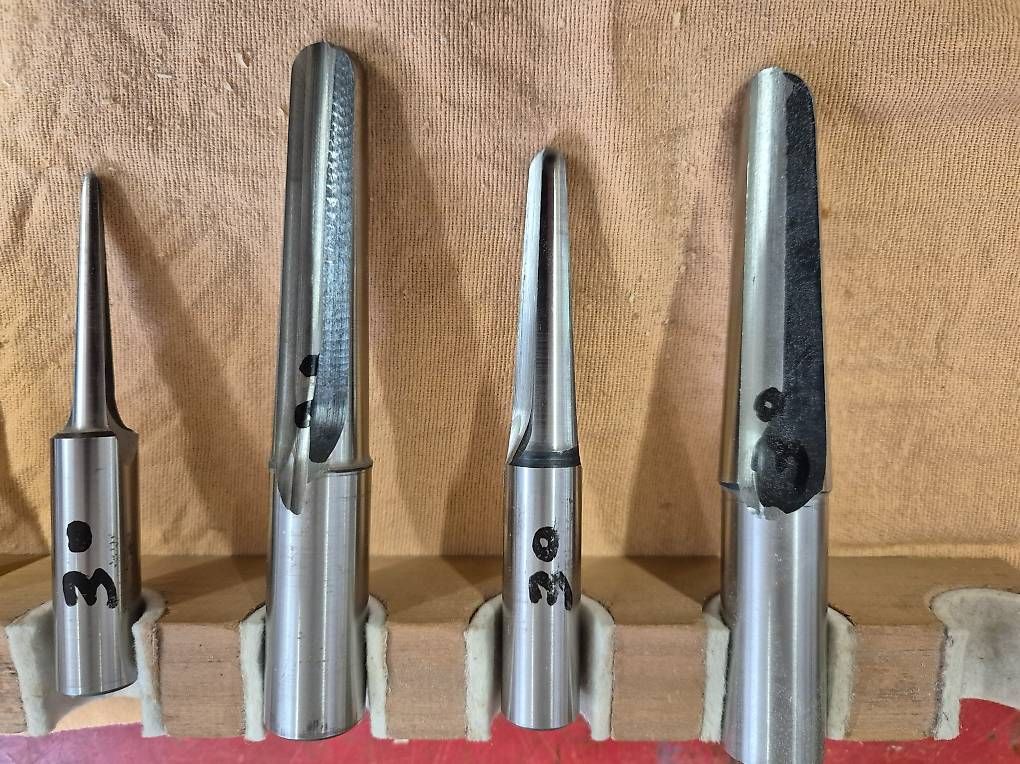 Tutti gli attrezzi: Fräser für Holz – Usato da Rüegsauschachen venduto da miamabru