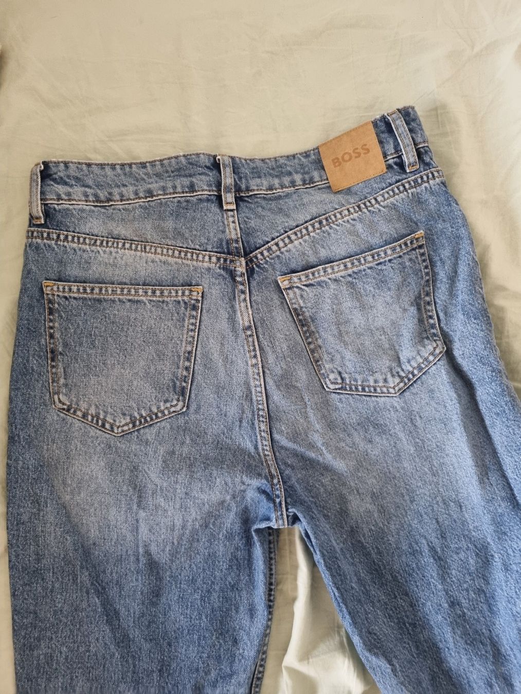 Hugo Boss Jeans: BOSS Tapered Jeans – Nuovo (secondo la descrizione) da Rüti ZH venduto da irima_vanya 4