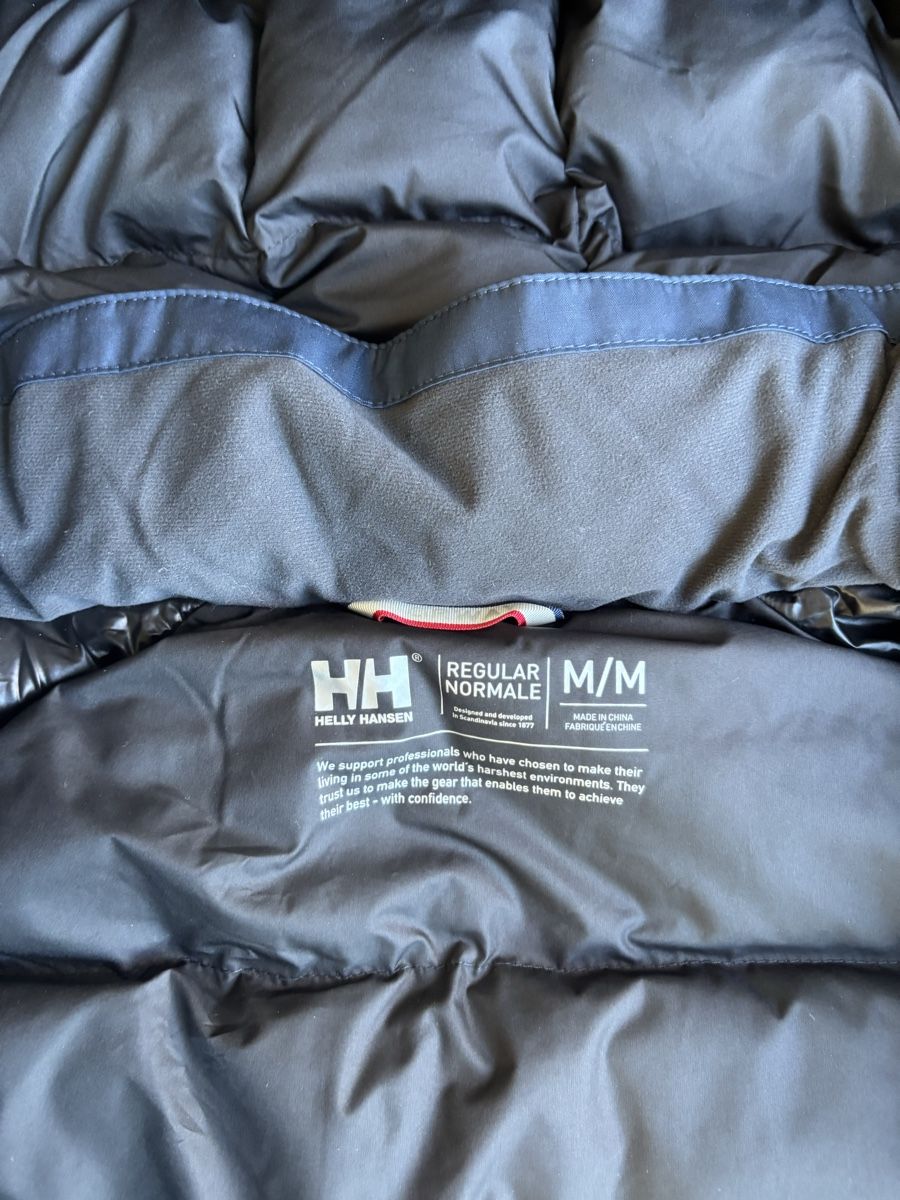 Helly Hansen Manteaux: Helly Hansen Puffer Jacket, size M – Neuf avec emballage d'origine à Oberrieden par ElsaL 2