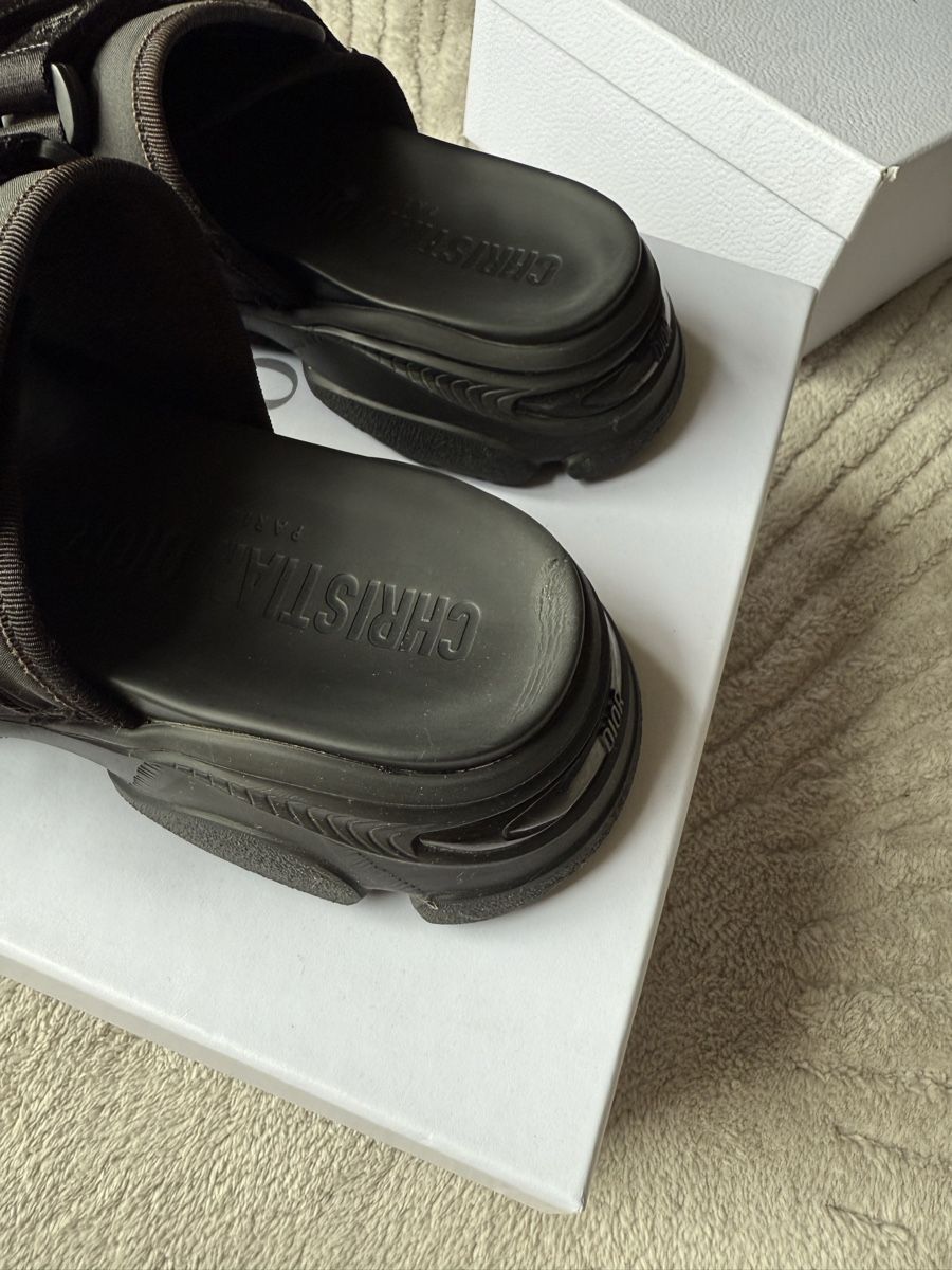 Dior Scarpe da donna: Christian Dior slides size 38 – Usato da Genève venduto da kam_m6mq 5