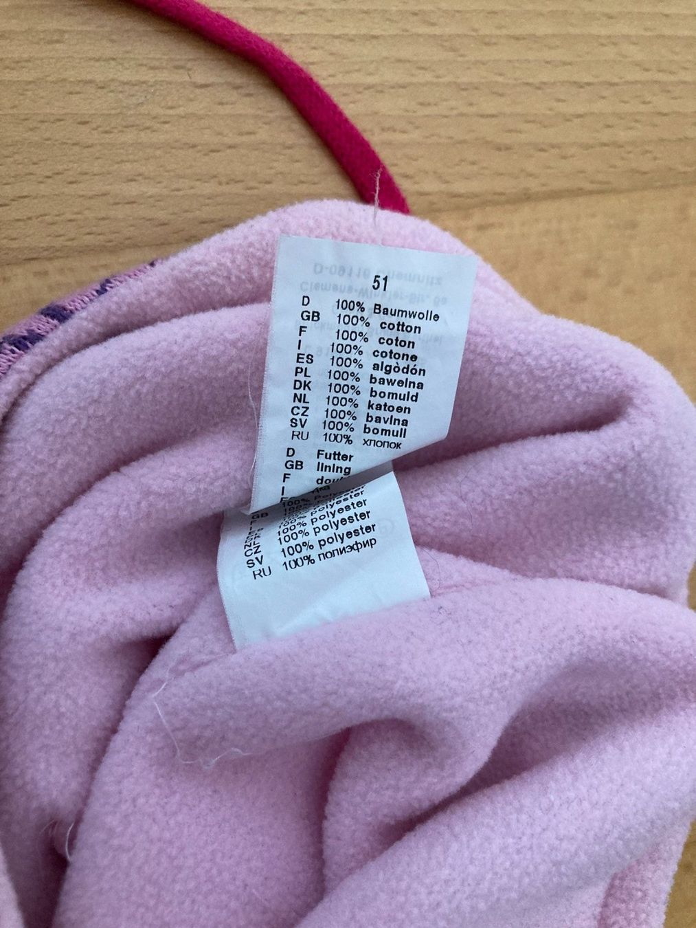 Altro abbigliamento per bambina: Kappe mit Bommel und Bändel zum Binden – Usato da Muttenz venduto da Juvenile33 2