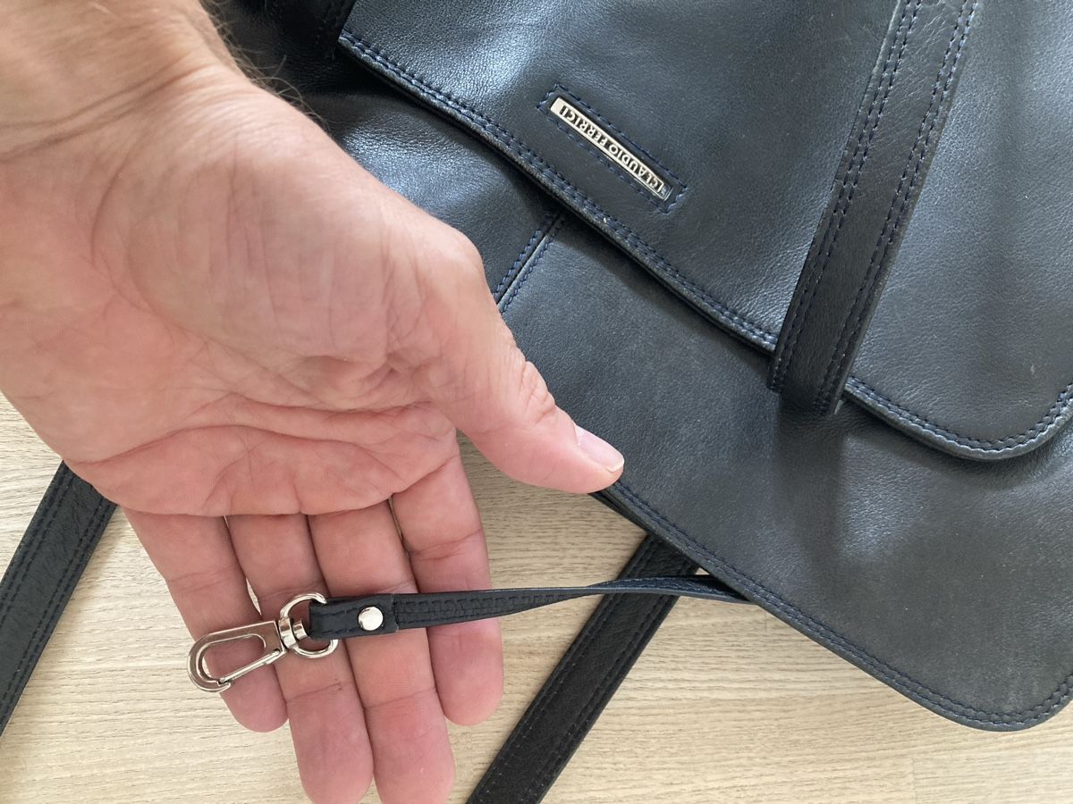 Claudio Ferrici Borse da donna: Claudio Ferrici Handtasche aus Leder – Usato da Basel venduto da Minim 6