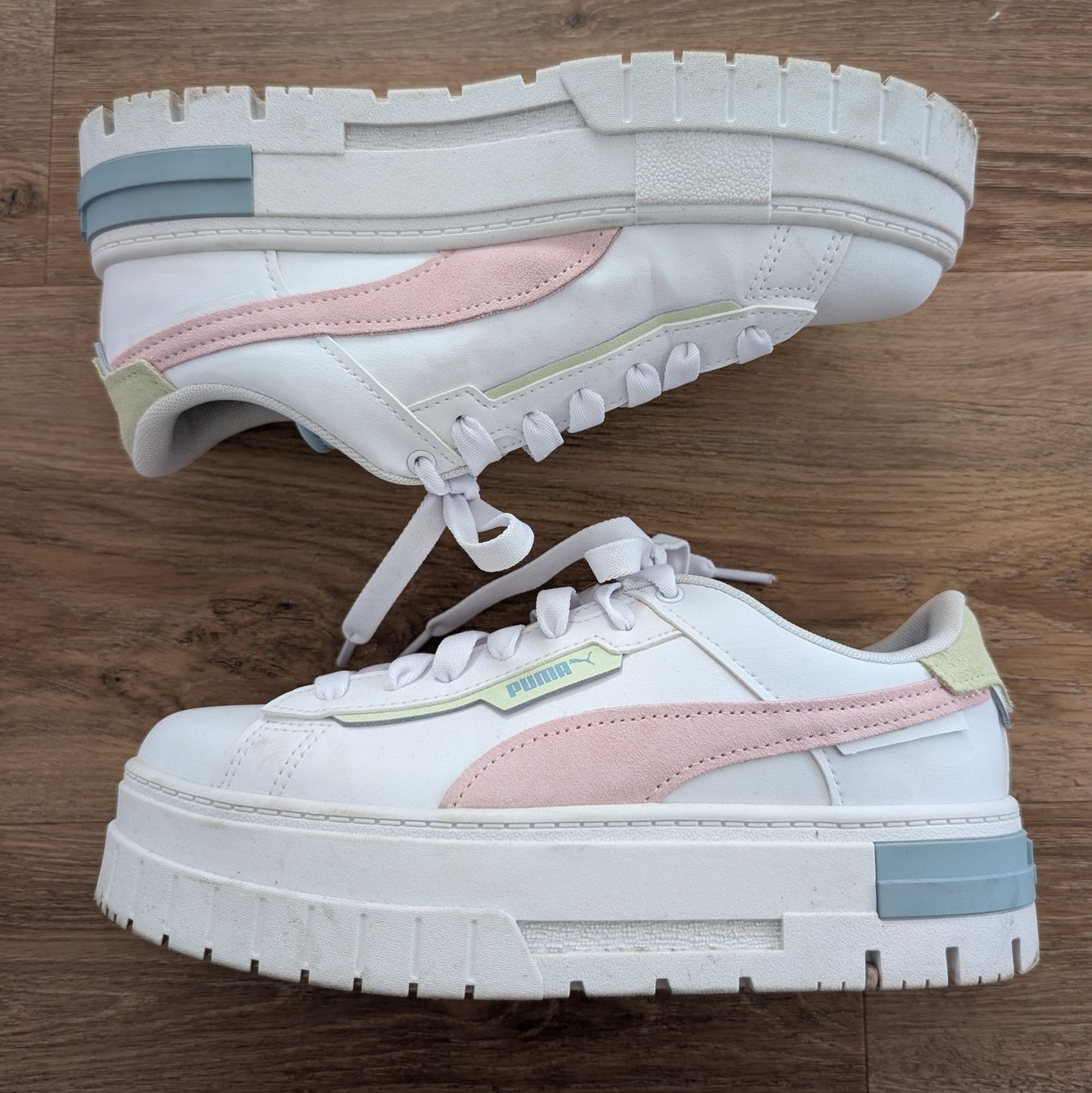 Puma Scarpe da donna: Puma Mayze Platform Sneaker Gr. 38.5 – Nuovo (secondo la descrizione) da Lachen SZ venduto da numberphile