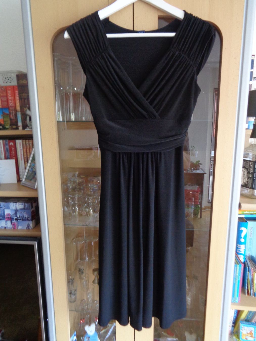 Kleider: Kleid schwarz Gr S – Gebraucht aus Dietikon von chroetli77