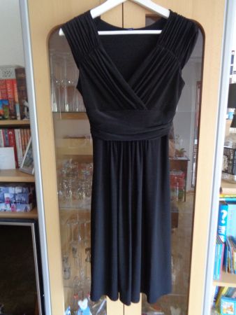 Kleid schwarz Gr S
