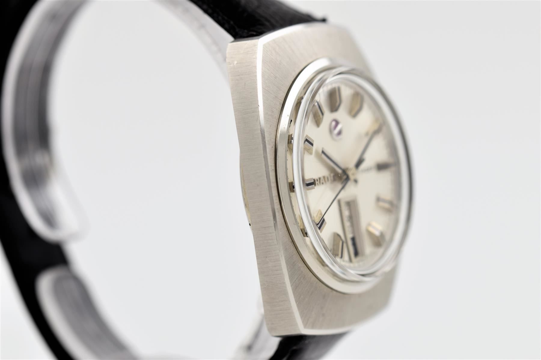Rado Orologi: Rado Voyager Vintage Automatic Day-Date Uhr – Usato da Arni AG venduto da magnetKRAFT 3