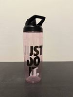 Pink Nike water bottle - never used 