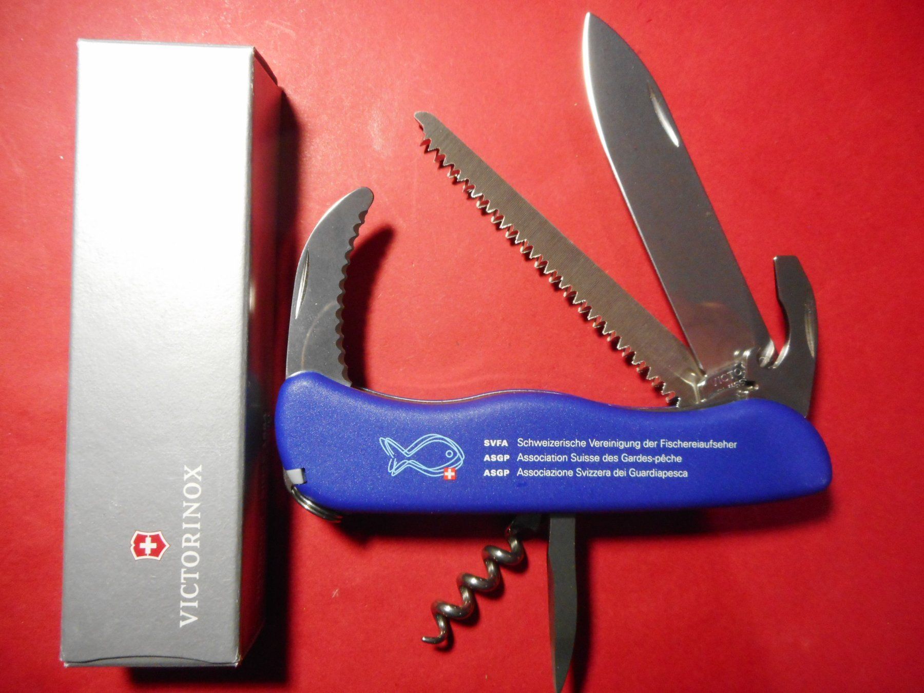 Victorinox Coltelli tascabile: Victorinox  Hunter - SVFA Fischereiaufseher – Nuovo e nell'imballaggio originale da Rotkreuz venduto da Hubbil