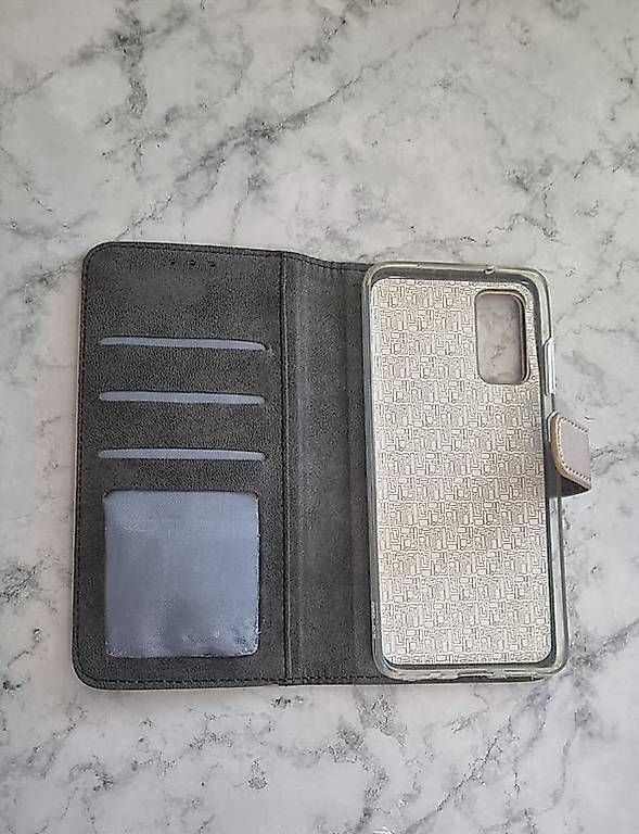 Cover & Protezioni schermo: Samsung S20 Hülle – Usato da Füllinsdorf venduto da ostrogorski 2