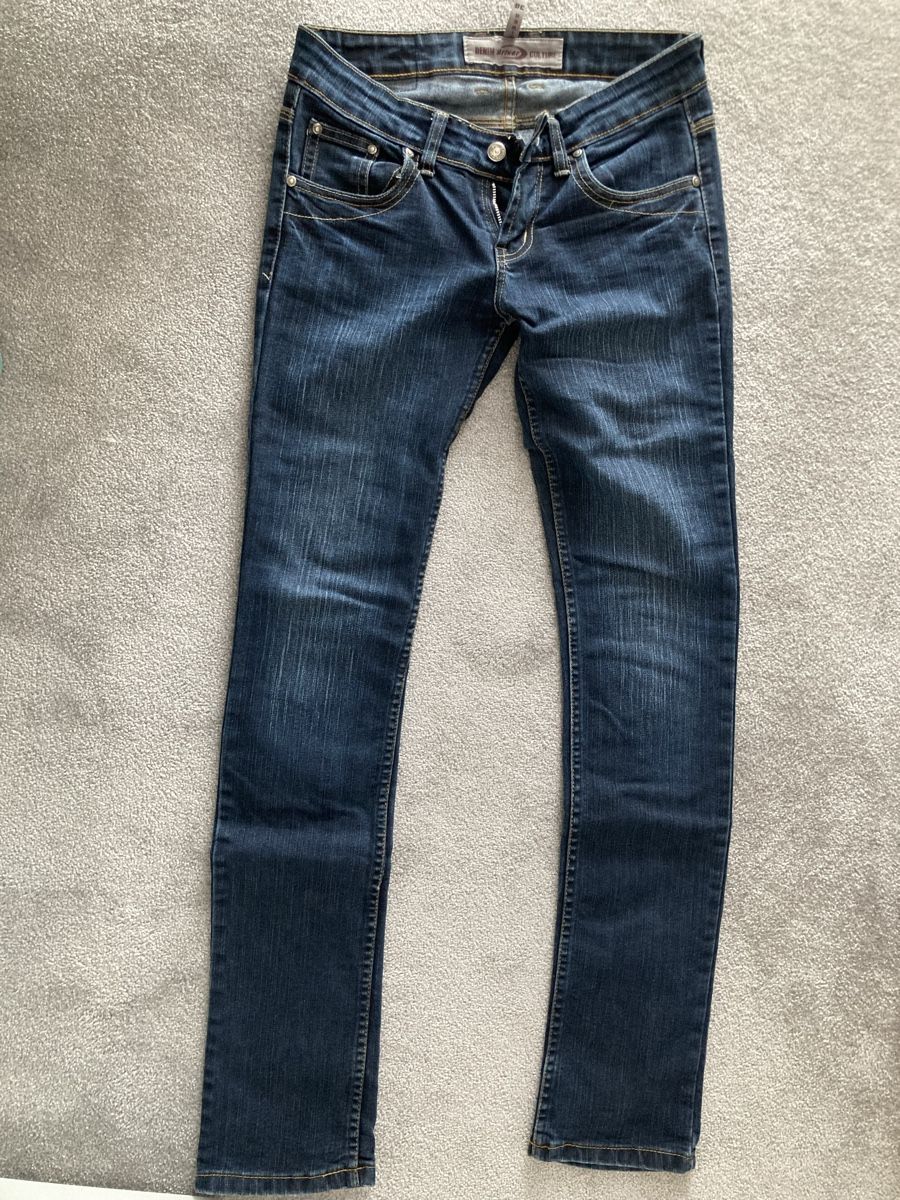 Jeans: Jeans Hosen wie neu – Usato da Wiler b.Utzenstorf venduto da Verkauf333
