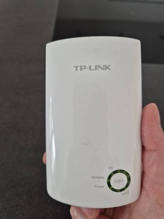 Verstärker: TP Link wlan Verrstärker – Gebraucht aus Wallenwil von Britishbulldog