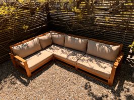 Gartenlounge aus Teakholz