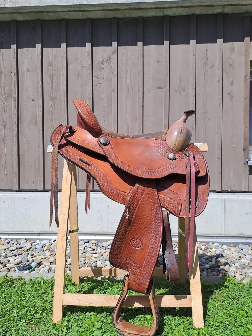 Selles, accessoires: Westernsattel Royal King – D'occasion à Riggisberg par hawaii28 1