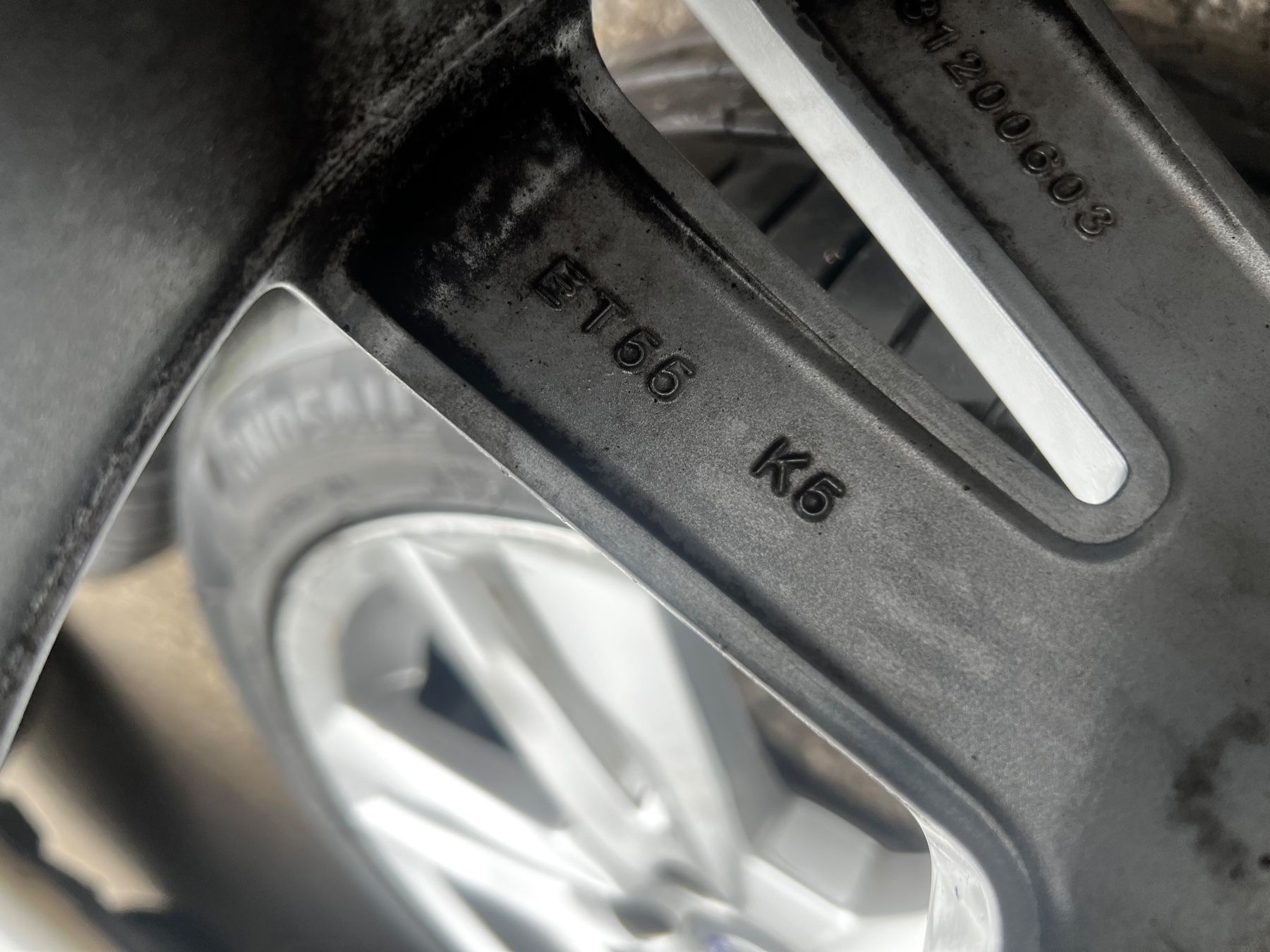 Volvo Pneumatici & Ruote complete: Volvo Räder – Usato da Riedholz venduto da Riedholz-Garage 3