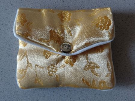 China Seiden Schmuck Tasche 8,5x7cm