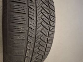 4 x 235/50 R 19 103 V Continental TS850