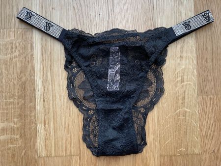 Victoria’s Secret Shine Strap Lace Brazilian Panty S NEW